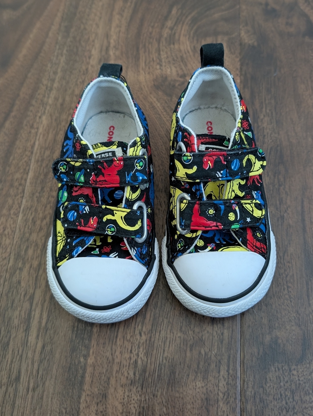 Converse 6c Dinosaur Kids' Classic Velcro Sneakers - Toddler Black Multi